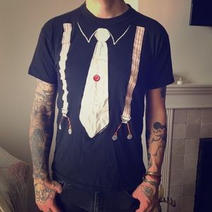 Vintage T-shirt (tie & suspenders)